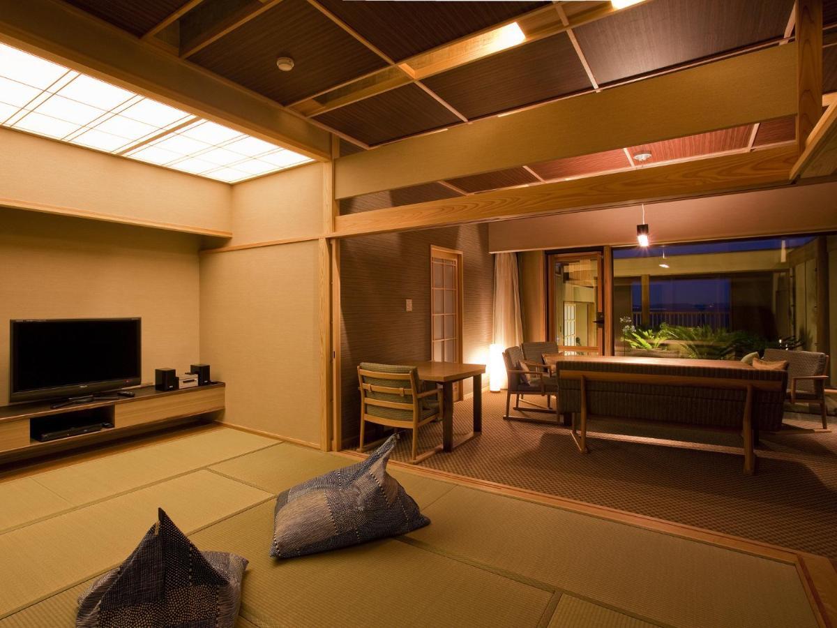 Hotel New Awaji Sumoto Ngoại thất bức ảnh